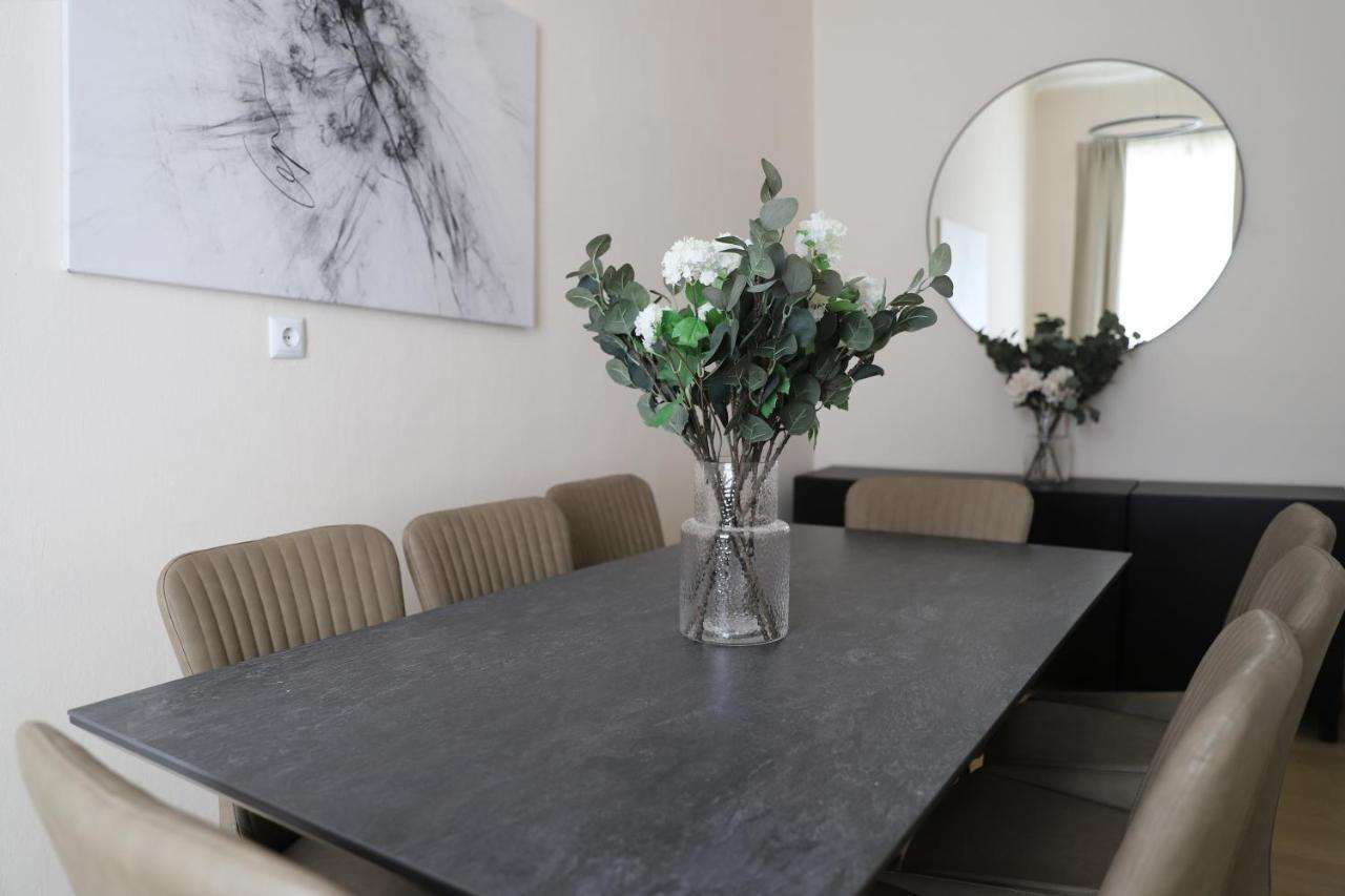 Spacious Apartment, 3 Min To U6 Metro ウィーン エクステリア 写真