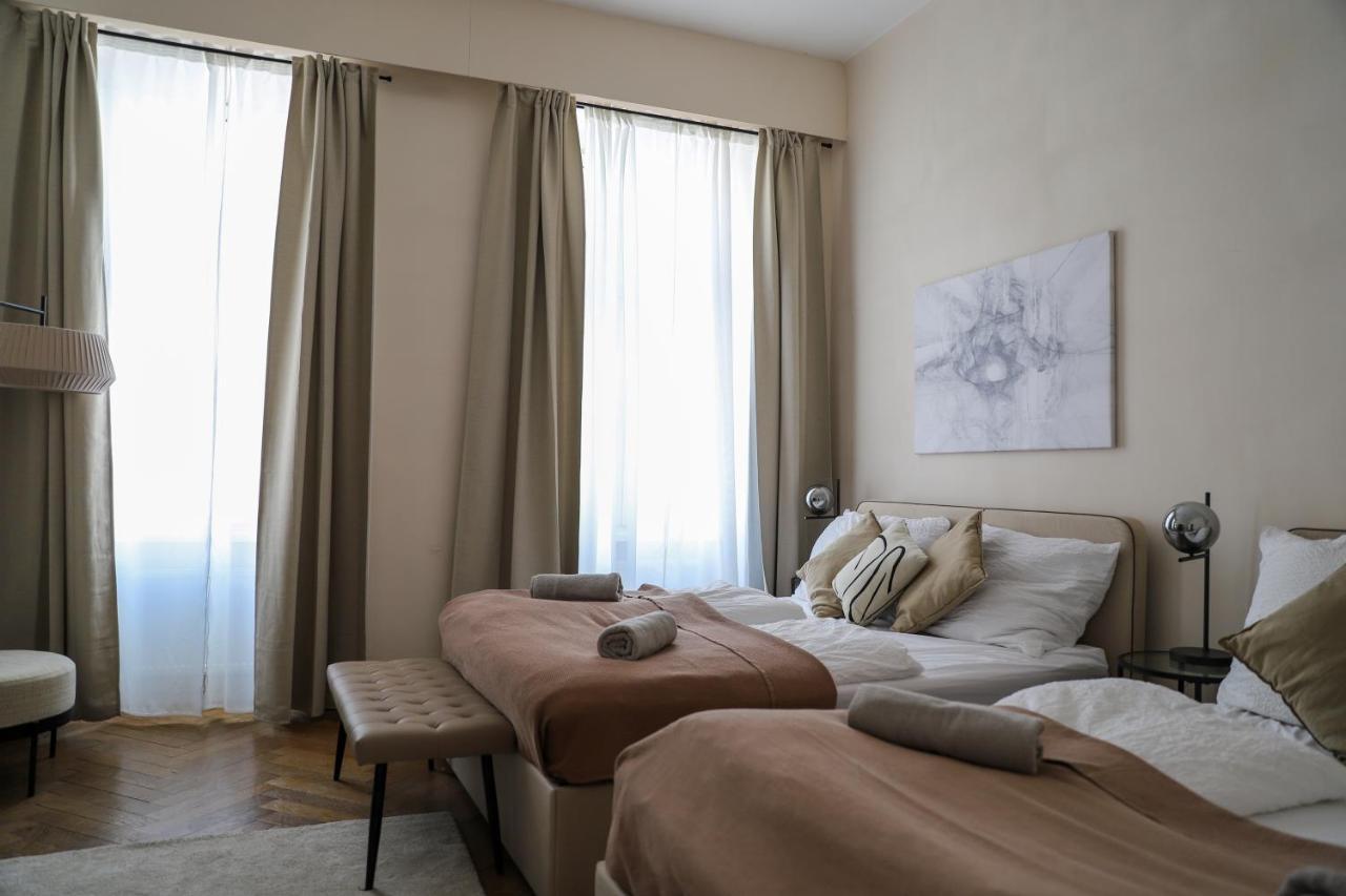 Spacious Apartment, 3 Min To U6 Metro ウィーン エクステリア 写真