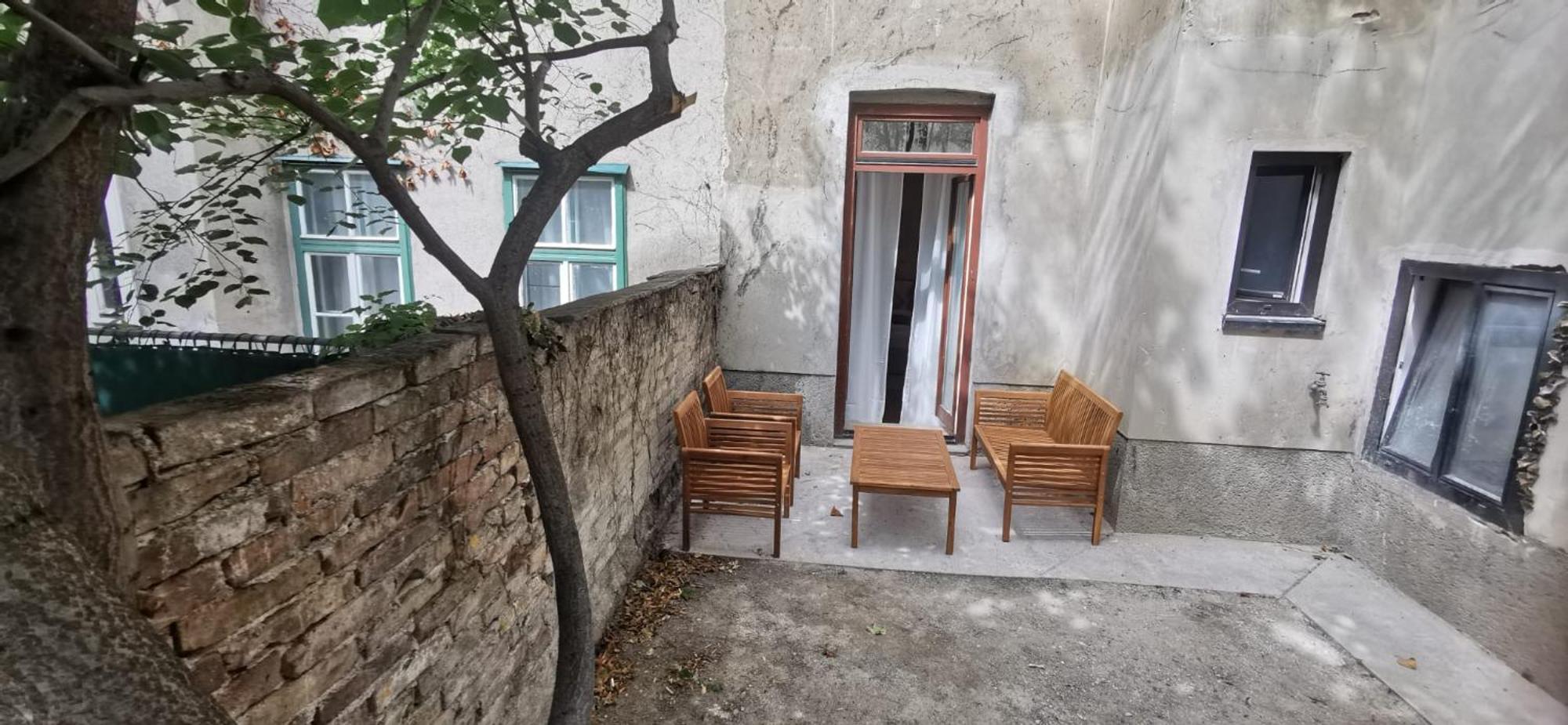Spacious Apartment, 3 Min To U6 Metro ウィーン エクステリア 写真