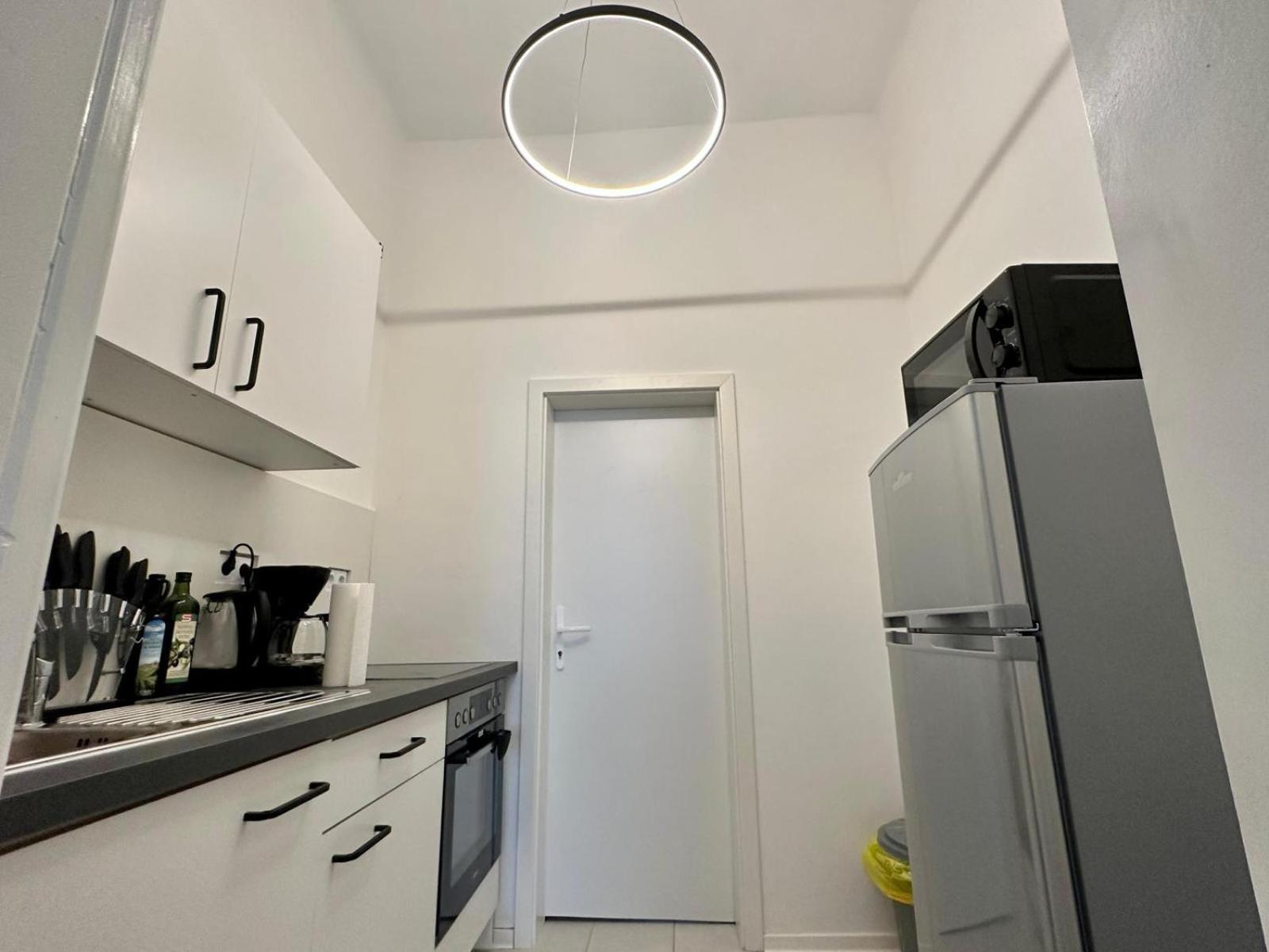 Spacious Apartment, 3 Min To U6 Metro ウィーン エクステリア 写真