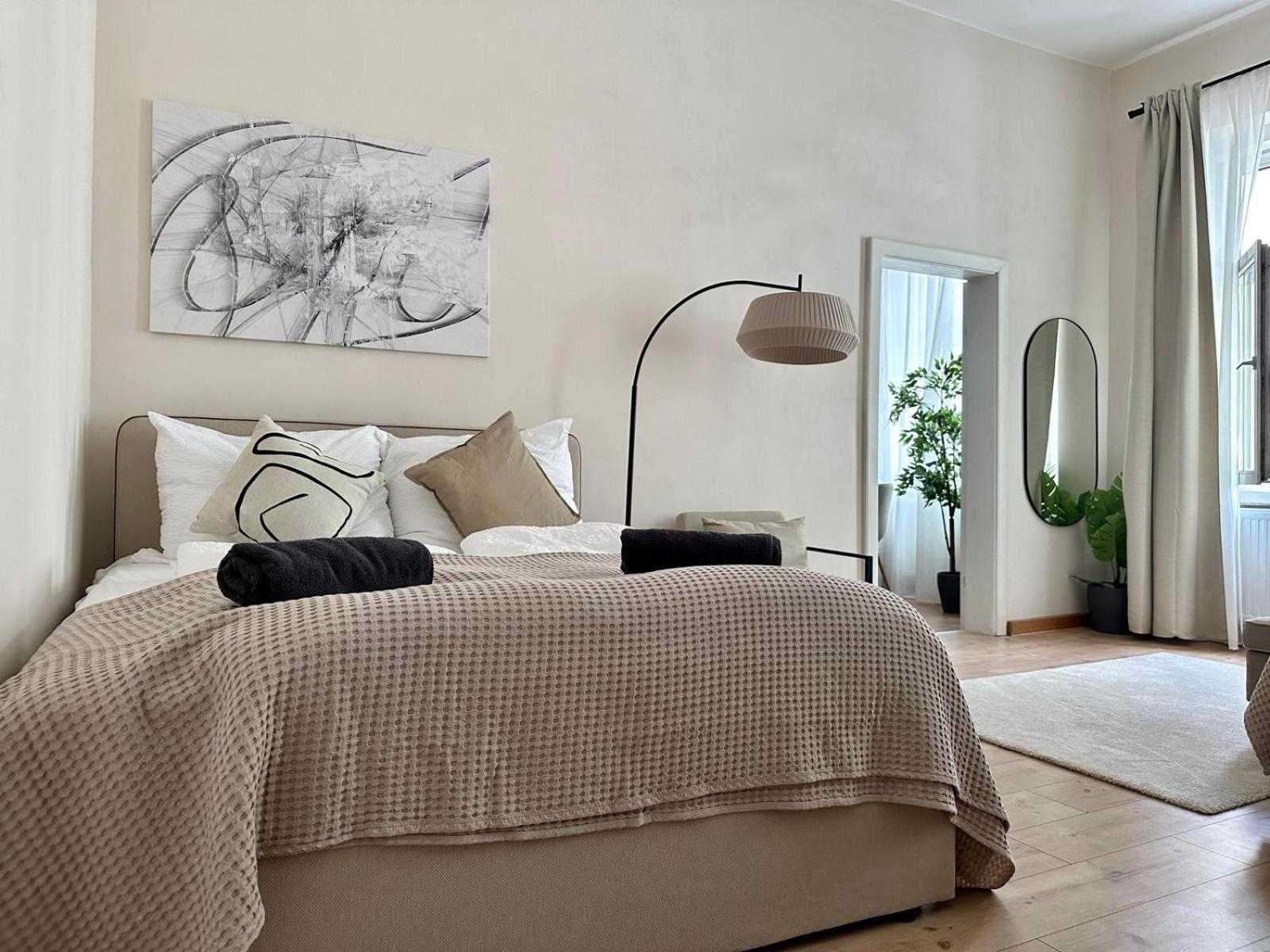 Spacious Apartment, 3 Min To U6 Metro ウィーン エクステリア 写真