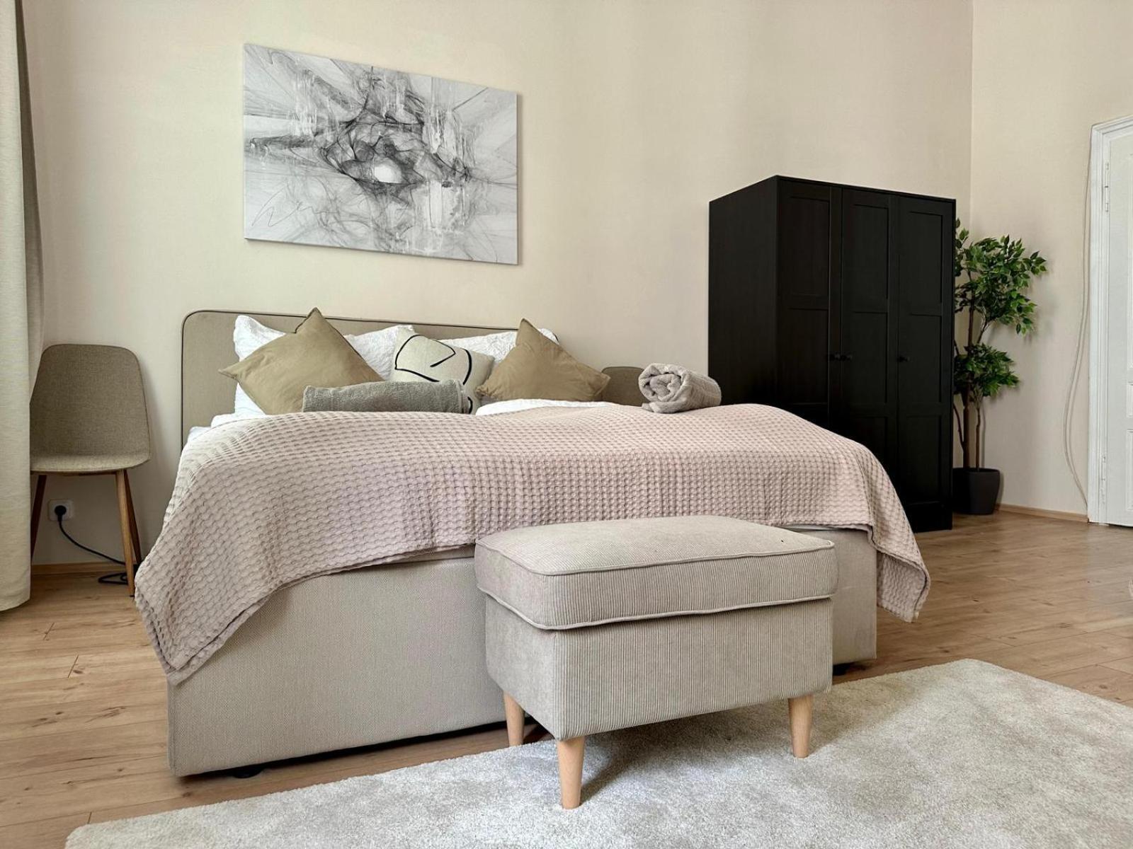 Spacious Apartment, 3 Min To U6 Metro ウィーン エクステリア 写真